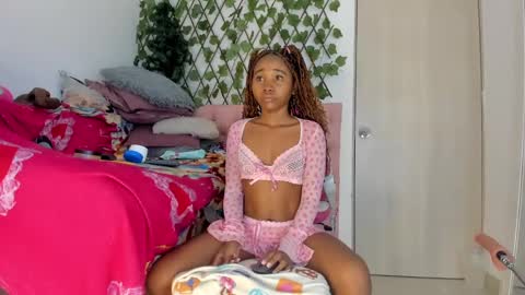 sofia online show from 02-13-25, 08:27