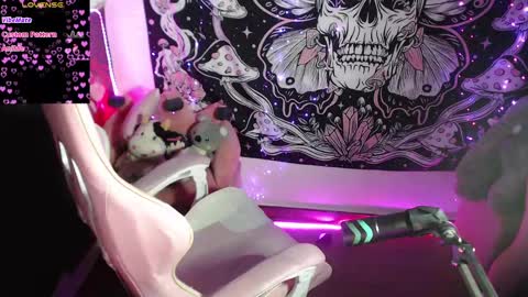 Carrie online show from 01-20-25, 04:54