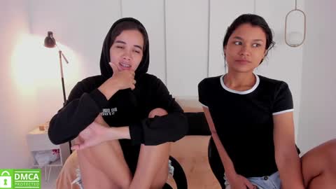 chanell and yina online show from 01-12-25, 12:44