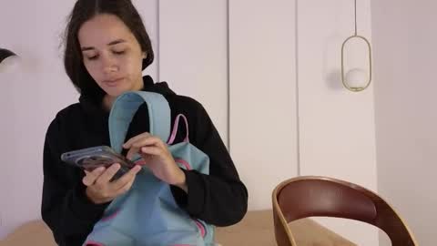 chanell and yina online show from 11-18-25, 12:53