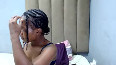 Snapshot of sexydivaxxx96 chatting on 12-16-25, 08:19 sexydivaxxx96 online show from 12-16-25, 08:19