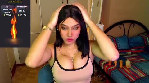 Snapshot of sexydrivekelly chatting on 01-04-25, 12:05 Kelly online show from 01-04-25, 12:05