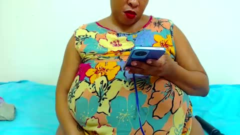 sexyebonylove89 online show from 01-29-25, 04:36