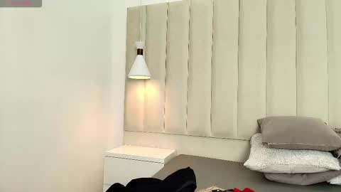 Vanessa online show from 11-14-25, 08:29