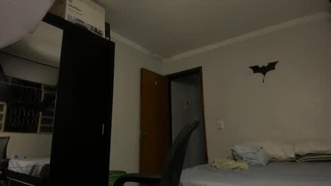 chris online show from 03-09-25, 03:32