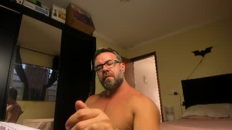 Snapshot of sexyflightz chatting on 06-17-26, 04:41 chris online show from 06-17-26, 04:41