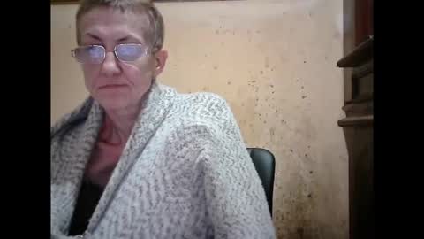 Snapshot of sexygeny4652 chatting on 11-19-25, 05:40 sexygeny4652 online show from 11-19-25, 05:40