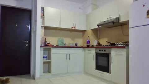 Tiky  Flory  Lenny online show from 02-27-25, 05:36