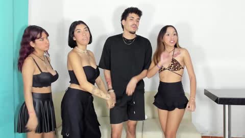 black hair GIORGIA --  redhair RILEY -brown hair APRIL online show from 12-05-24, 07:49