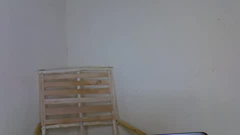 SexyHollyMontana1111 online show from 04-18-26, 11:38