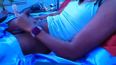 sexyhornyman1993 online show from 02-24-25, 04:05