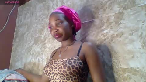 Snapshot of sexyhotbody_haileyxx chatting on 09-17-25, 01:29 Hailey online show from 09-17-25, 01:29