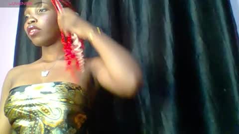 Snapshot of sexyhotbody_haileyxx chatting on 10-07-25, 07:00 Hailey online show from 10-07-25, 07:00