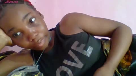 Snapshot of sexyhotbody_haileyxx chatting on 10-10-25, 07:51 Hailey online show from 10-10-25, 07:51