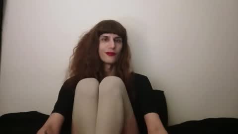 Snapshot of sexyirishcat chatting on 10-11-25, 02:22 elsathedarlin online show from 10-11-25, 02:22