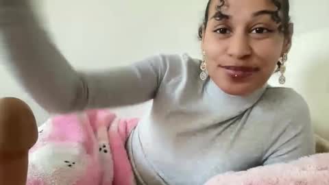 Jenny online show from 10-03-25, 03:31