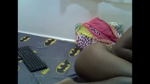 Snapshot of sexykiteey chatting on 10-04-25, 08:01 sexykiteey online show from 10-04-25, 08:01