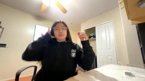 Snapshot of sexylatina22493587 chatting on 01-10-26, 03:52 sexylatina22493587 online show from 01-10-26, 03:52