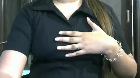 sexy lavanya online show from 12-19-24, 05:40