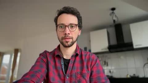 Snapshot of sexyleo8282 chatting on 11-14-25, 01:43 sexyleo8282 online show from 11-14-25, 01:43