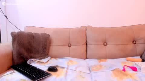 Snapshot of sexymaja77 chatting on 02-08-25, 05:08 David online show from 02-08-25, 05:08