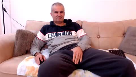 Snapshot of sexymaja77 chatting on 11-30-25, 04:27 David online show from 11-30-25, 04:27