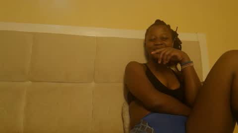 Miss mia online show from 09-19-25, 07:14