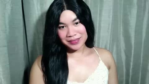 Mika online show from 03-11-26, 07:25