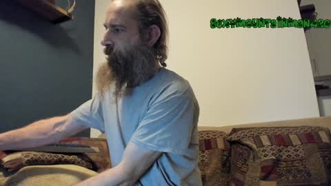 Snapshot of sexymountainman420 chatting on 12-08-24, 11:08 Sexymountainman420 online show from 12-08-24, 11:08
