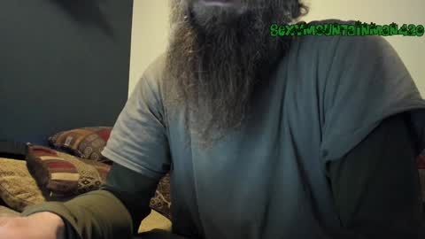 Snapshot of sexymountainman420 chatting on 12-23-24, 09:29 Sexymountainman420 online show from 12-23-24, 09:29
