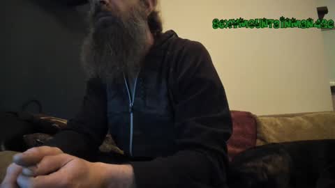 Snapshot of sexymountainman420 chatting on 02-24-25, 01:24 Sexymountainman420 online show from 02-24-25, 01:24