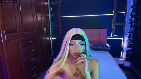 N A F online show from 11-22-25, 08:30