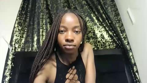 Snapshot of sexynanaa chatting on 12-20-25, 03:30 nanaa online show from 12-20-25, 03:30