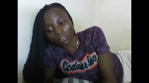 VIVIAN online show from 02-17-25, 07:58