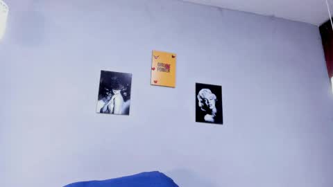 Snapshot of sexynova_93 chatting on 04-21-26, 01:42 sexynova 93 online show from 04-21-26, 01:42