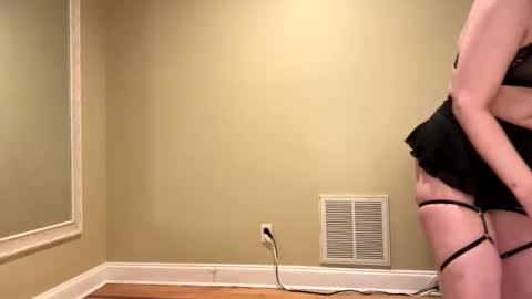 Sexypiglet2728 online show from 12-21-24, 01:58