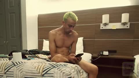 Possum online show from 04-04-26, 01:52