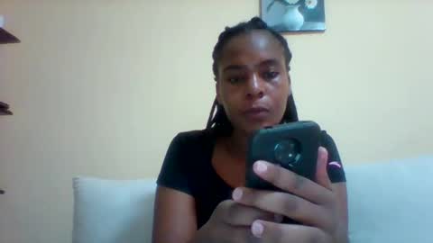 DOVY ACHIENG online show from 02-06-25, 12:05