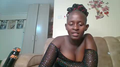 sexyreddebony online show from 01-01-25, 09:41