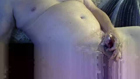 Snapshot of sexysenior4u3 chatting on 10-29-25, 12:57 Horney ole man online show from 10-29-25, 12:57