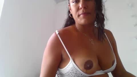sexyskin8_xxx online show from 02-11-25, 08:31