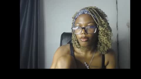 Darkskinned Rae online show from 02-24-26, 10:30