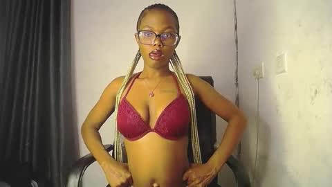 Darkskinned Rae online show from 03-18-26, 08:45