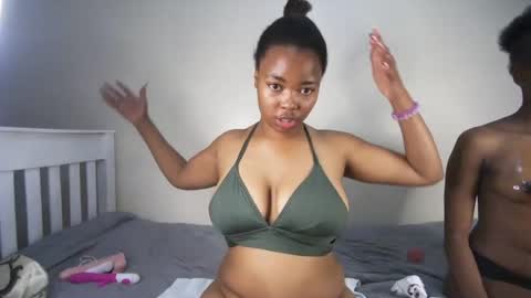 Snapshot of sexysoct chatting on 06-18-26, 09:14 sexysoct online show from 06-18-26, 09:14