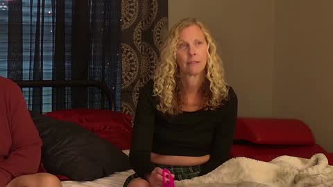 Snapshot of sexystackie chatting on 01-10-25, 09:53 Princess Jackie and Daddy Steve online show from 01-10-25, 09:53