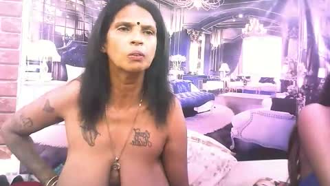 sexyva4u2luv online show from 11-28-25, 07:55