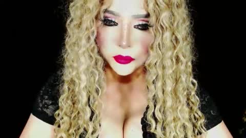 Snapshot of sexywebcamdoll chatting on 09-14-25, 09:47 Audrey Maristela online show from 09-14-25, 09:47