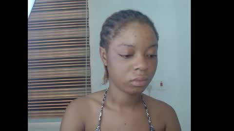 sexyxpeach online show from 01-06-26, 10:19