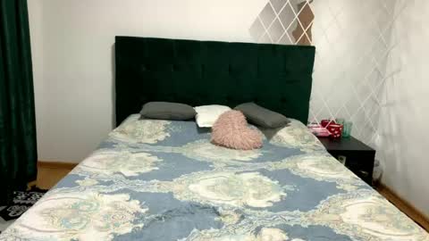 Sexycouple online show from 04-16-26, 03:35