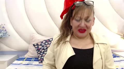 Mary online show from 11-24-25, 11:32